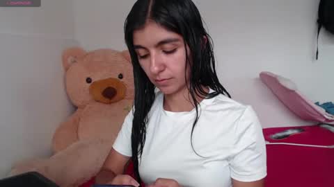 Anahi Browns online show from July 14, 6:46 pm