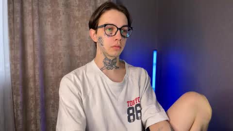 simon online show from February 23, 1:42 pm