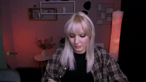 Anais online show from October 23, 8:10 pm