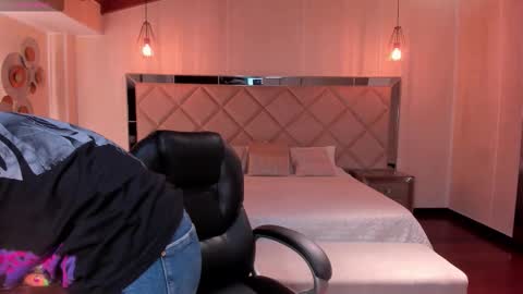 Anais Nin  online show from October 21, 3:33 am