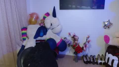 Ana online show from February 8, 9:04 pm