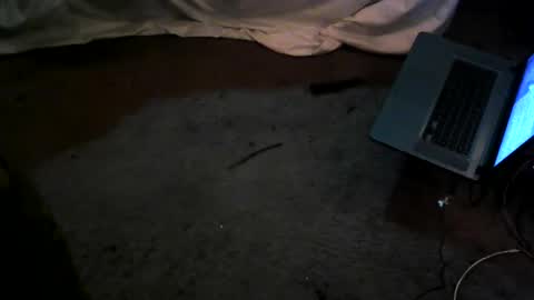 kinkylilanalslut online show from December 25, 1:09 pm