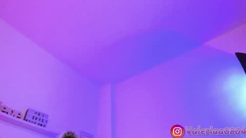 Valeria Arias online show from April 10, 6:30 am