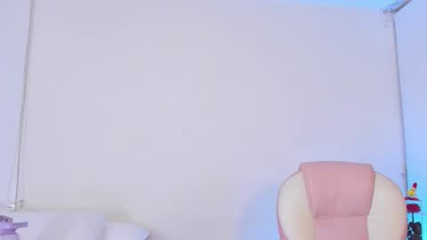 Anastacia online show from February 18, 11:32 am