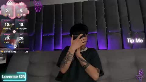   online show from January 13, 9:42 pm