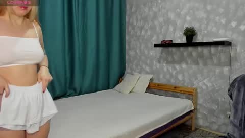 anna online show from November 3, 3:51 am