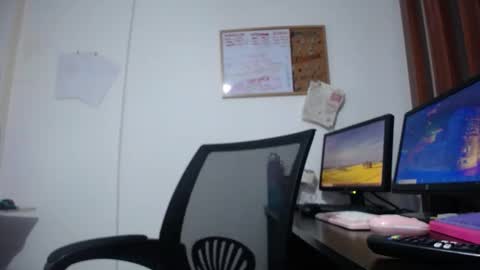 Jennyfer.... but u can say me Anastasia online show from October 18, 5:55 am