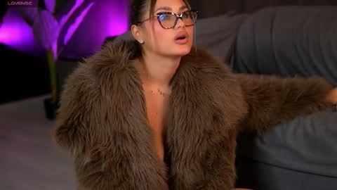 AnastasyaNoir online show from October 16, 5:40 am