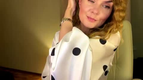 Ana online show from July 12, 9:51 pm