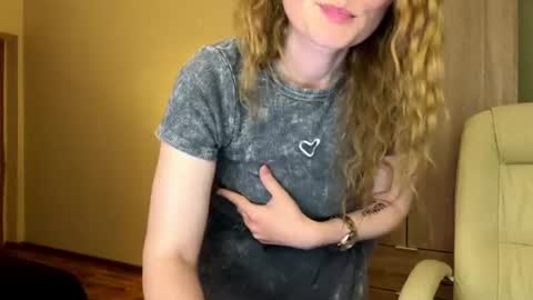Ana online show from June 10, 11:58 pm