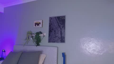 Kendra  online show from March 21, 10:09 am