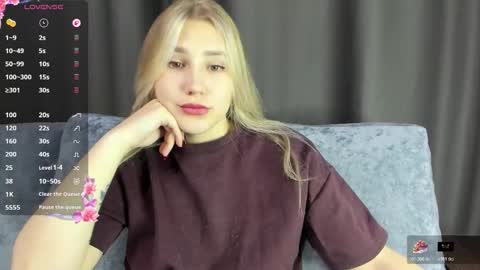 Andisa online show from December 4, 6:29 pm