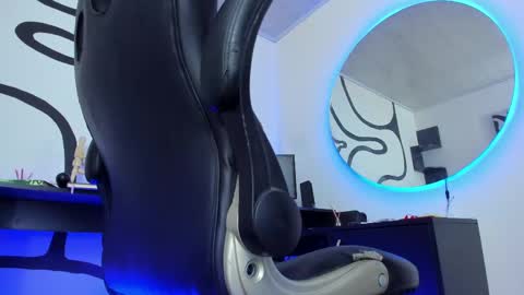 Snapshot of anders_x chatting on September 17, 1:31 am Andrs - online show from September 17, 1:31 am