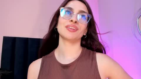 Andra Cyrus online show from April 9, 6:19 am