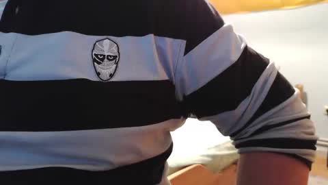 Snapshot of andre124231 chatting on October 18, 8:13 pm Andre online show from October 18, 8:13 pm