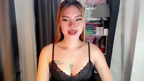 andrea06121998 online show from March 16, 12:20 pm