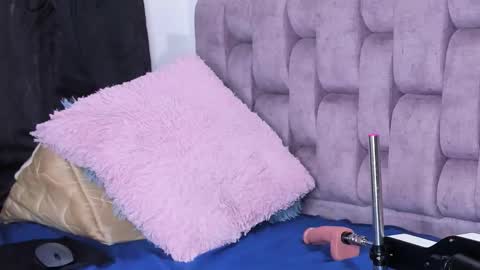 Andrea bigtits69 online show from September 11, 4:52 pm