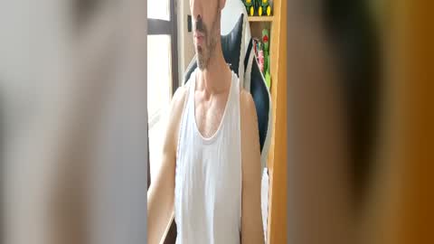 andrea_feetlover online show from June 16, 7:23 am
