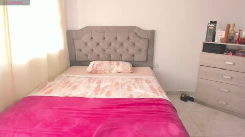 ANDREA online show from February 10, 4:58 pm