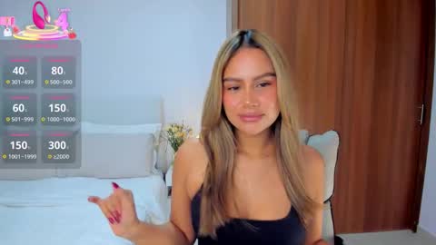 Snapshot of andrea_martini_ chatting on September 20, 2:14 am andrea online show from September 20, 2:14 am