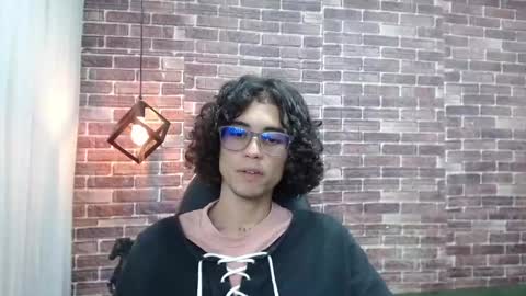 andrea_ocasio online show from February 21, 3:32 pm