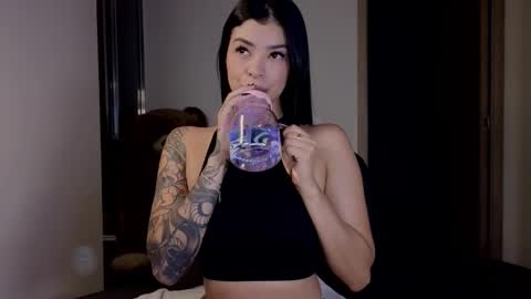    online show from November 12, 4:59 am