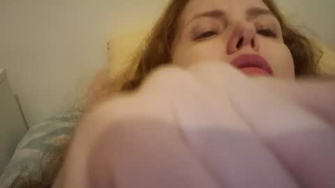 andreamartinssean2018 online show from July 21, 6:26 am