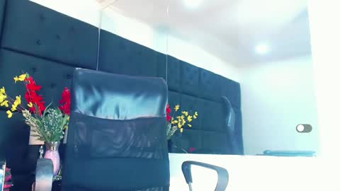 Andrea online show from March 7, 6:13 am