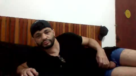 Snapshot of andreloko123 chatting on December 2, 8:06 pm andreloko123 online show from December 2, 8:06 pm