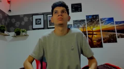 andrew_2811 online show from September 27, 6:33 am