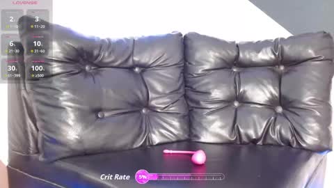 Snapshot of andrew_ag chatting on September 29, 12:37 pm Andrew G online show from September 29, 12:37 pm
