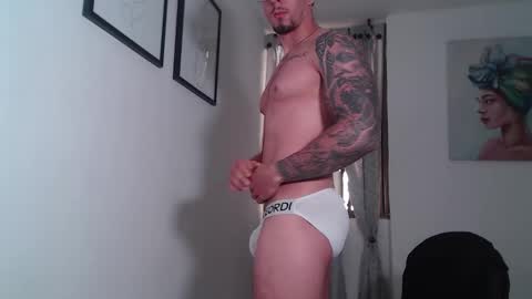 Andrew Mathwes online show from January 8, 9:09 pm