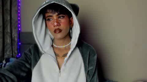 ANDREW independent model online show from December 21, 12:28 am