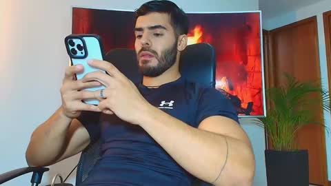 ANDREW WEST online show from March 6, 12:32 am