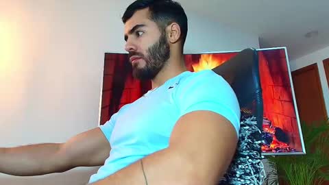 ANDREW WEST online show from February 22, 12:08 pm