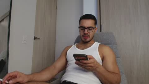 ANDREW WEST online show from July 19, 4:09 pm