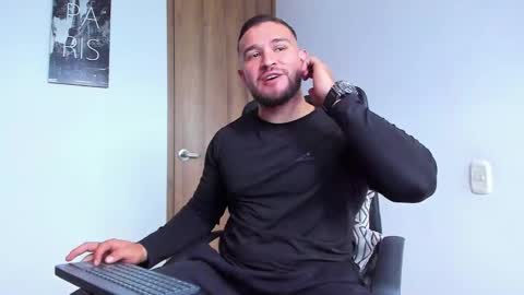 Andrew Diaz online show from September 20, 9:29 pm