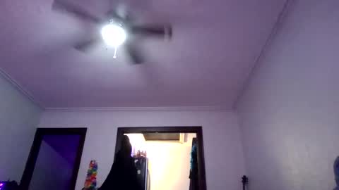 andrewgennie online show from March 29, 2:13 am