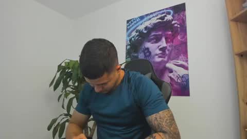 andrewmaterazzi online show from December 2, 2:57 am