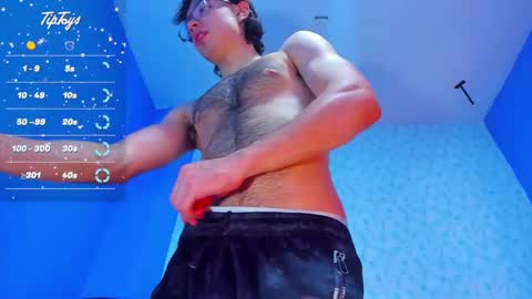 AndreW White online show from February 22, 7:03 pm