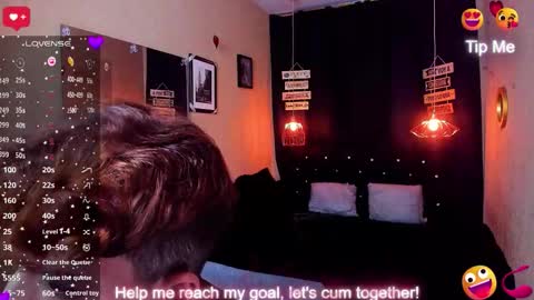      online show from October 14, 7:28 pm