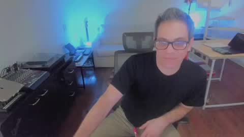 Andrew online show from September 12, 8:27 am