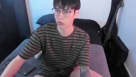 twx Andy twink3 online show from June 24, 12:50 am
