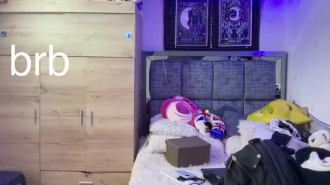 Andy online show from January 25, 7:49 pm