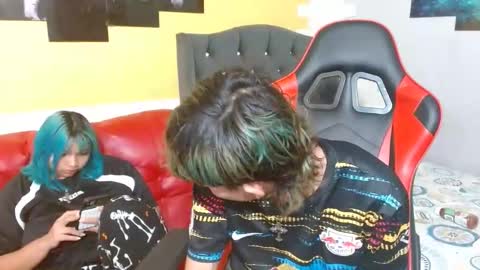 andy_dan1 online show from March 8, 8:02 pm