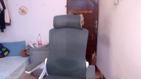 andy_dan1 online show from July 13, 7:01 am