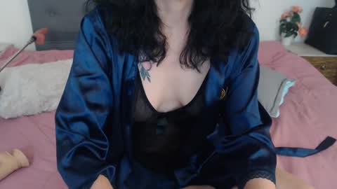 Snapshot of andy_frei_c chatting on February 21, 1:33 am Andy online show from February 21, 1:33 am