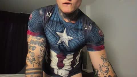 Snapshot of andy_hunk chatting on February 23, 2:29 am Andrew online show from February 23, 2:29 am