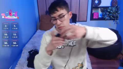 Andy online show from August 8, 10:42 pm