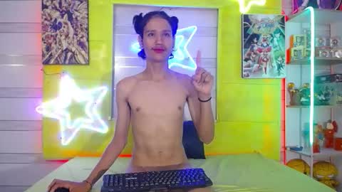Snapshot of andy_staar18 chatting on October 15, 12:17 pm andy online show from October 15, 12:17 pm